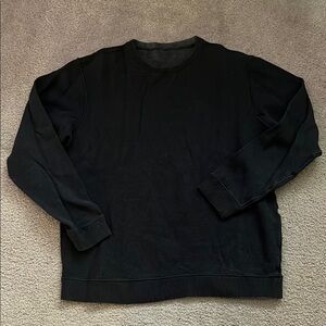 “Men’s Scoop Neck Sweatshirt size medium”